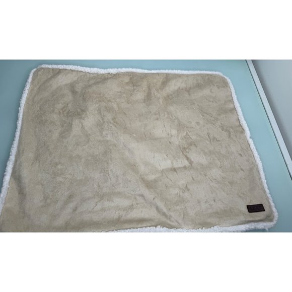 Ugg Sherpa Small Throw 19"X26"